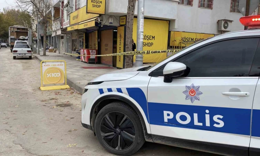 Elazığ'da iş yerine silahlı saldırı