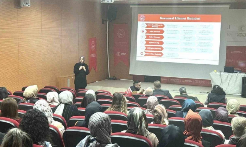 Elazığ'da kadına yönelik şiddetle mücadele eğitimi