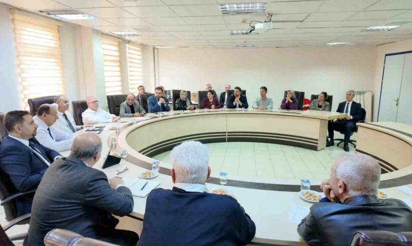 Elazığ'da kamu hastaneleri hizmetleri değerlendirildi