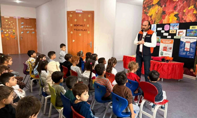 Elazığ'da öğrencilere afet farkındalık eğitimi