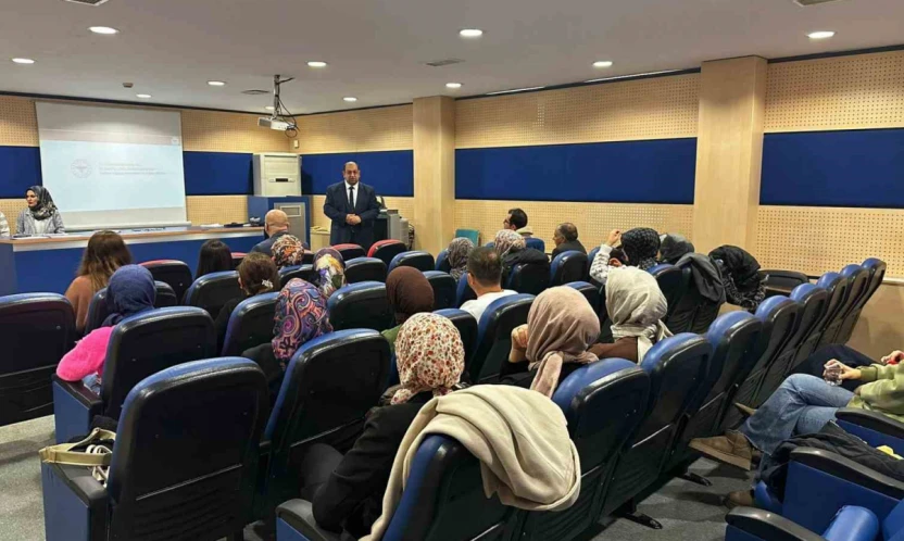 Elazığ'da sağlıkçılara seminer verildi