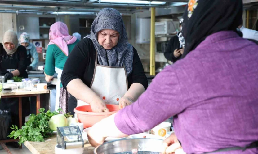 Elazığ mutfağı ulusal arenaya taşınıyor: 40 kadın geleneksel tariflerle yarıştı