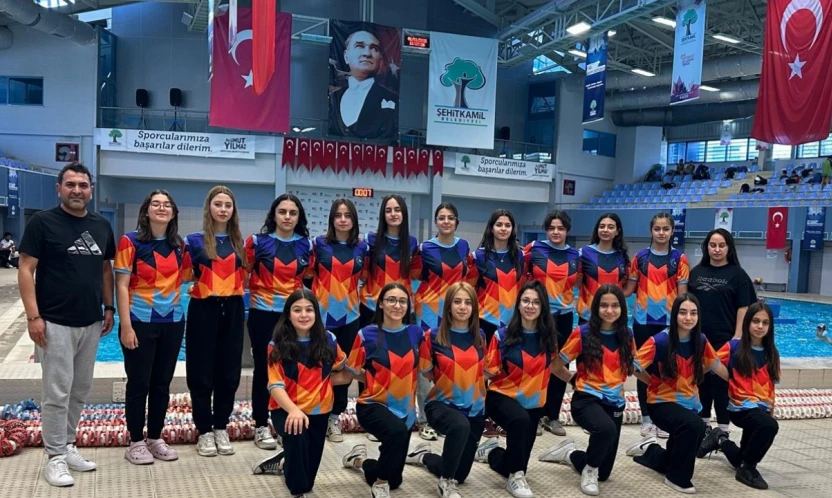 Elazığlı sporculardan su topunda büyük başarı