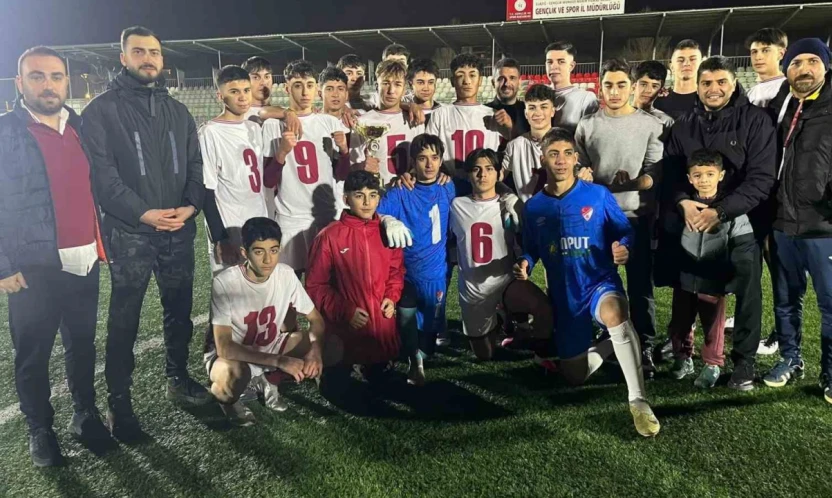 Elazığspor U16 Ligi'nde şampiyon oldu