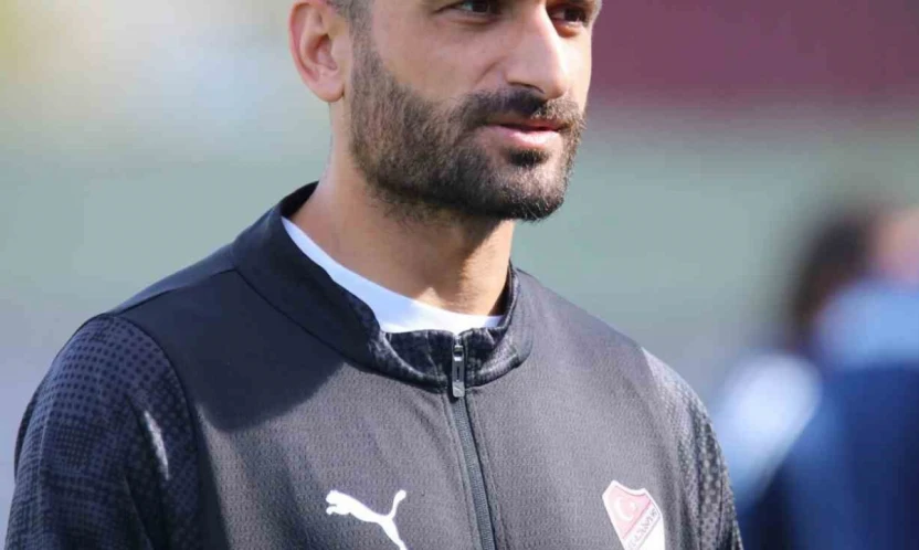 Elazığsporlu Maksut'un annesi hayatını kaybetti