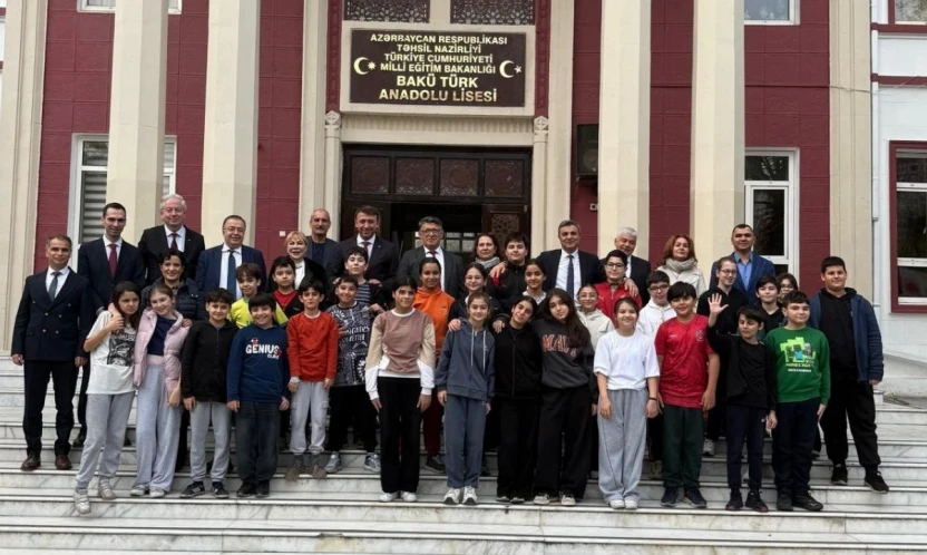 Fırat Üniversitesi Bakü'de tanıtıldı