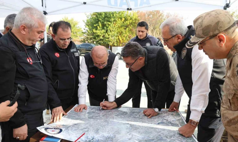 Kaybolan otizmli çocuk 35 kilometrelik alanda aranıyor