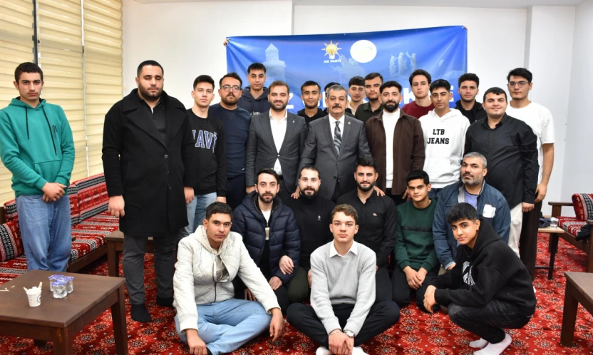 Milletvekili Prof. Dr. Erol Keleş, Elazığ'da gençlere yönelik iki önemli programa katıldı