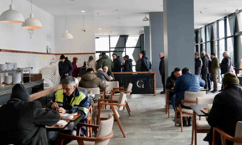 Şehir Lokantası büyük ilgi görüyor