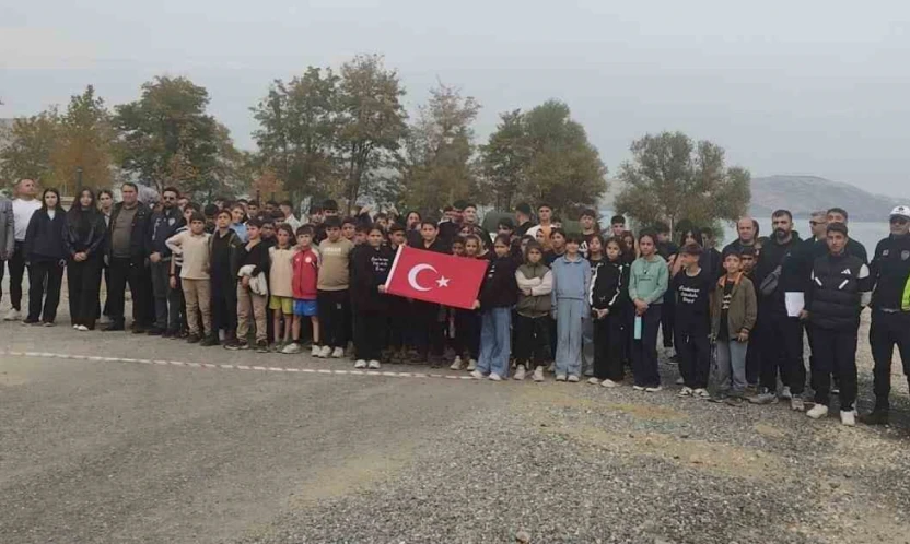 Sivrice'de 'Atatürk ve Gençlik Koşusu' coşkusu