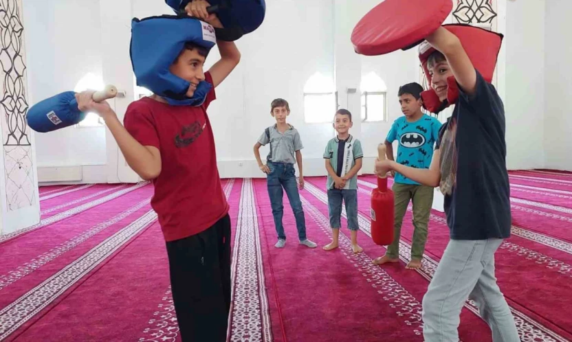 Yaz Kur'an kursu, renkli etkinliklerle sona erdi